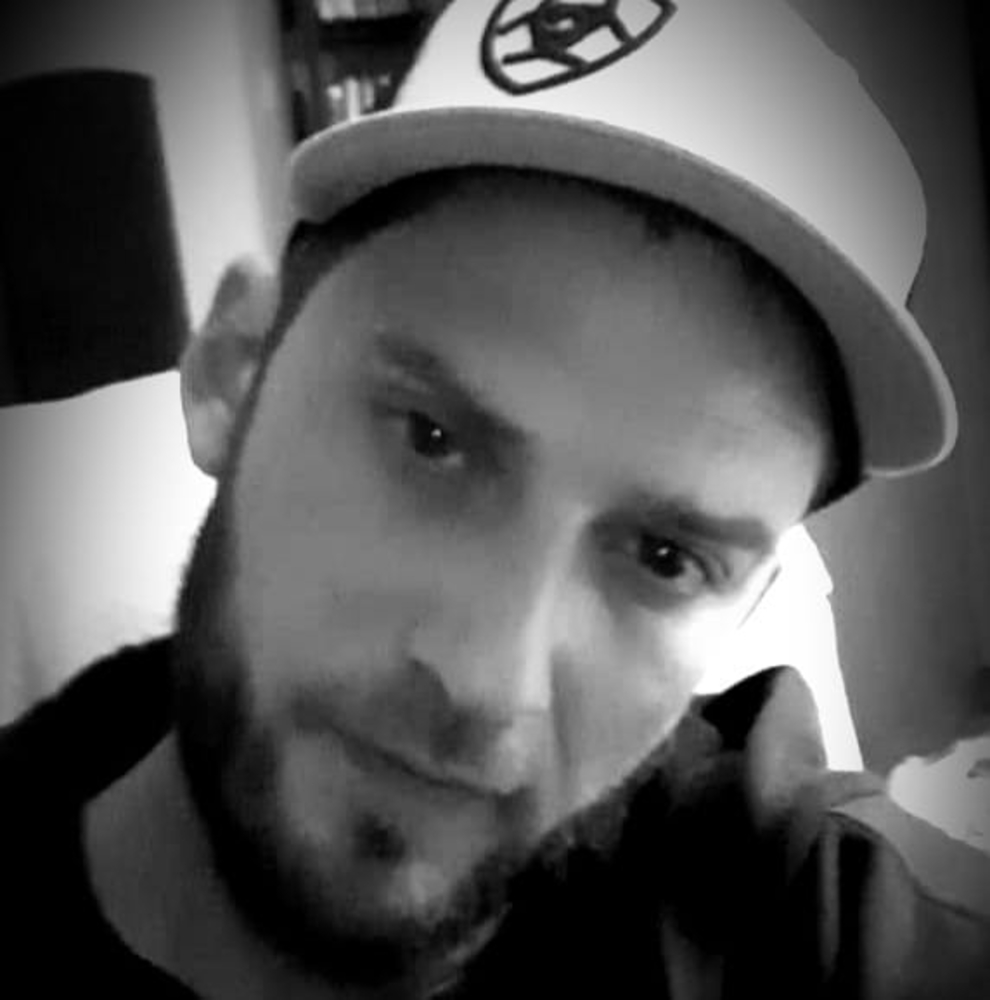 Meet your Posher, James